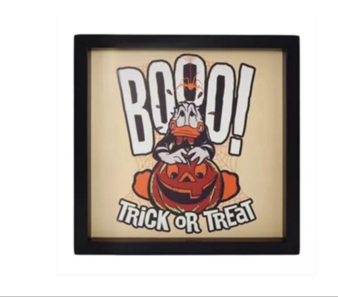 Disney Donald Duck Halloween