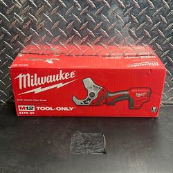 Milwaukee 2470-20 M12 Cordless PVC Pipe Shear