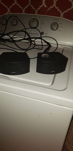 Bose 321 speakers
