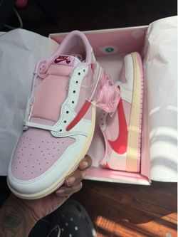 Travis Scott sail tropical pink