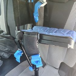 Knee Crutch 