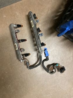 2007 Honda Accord EX 3.0 Fuel Rail and Injectors