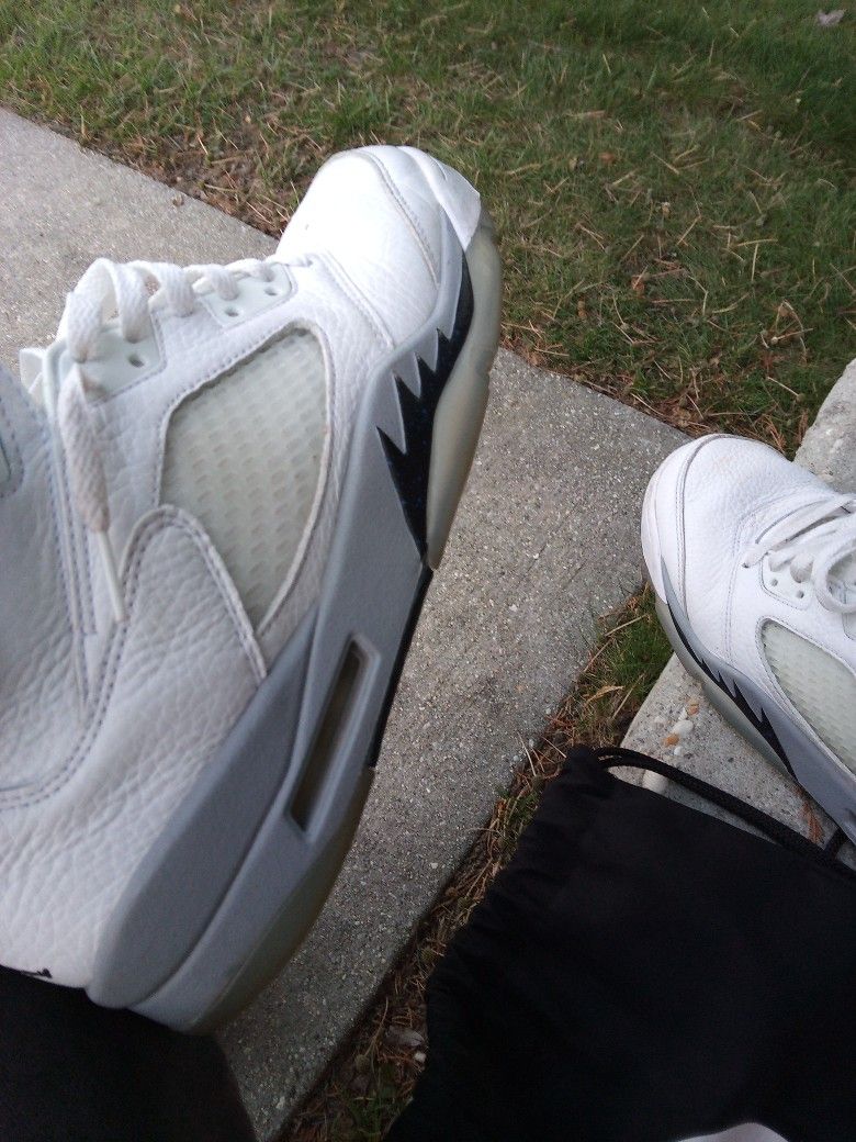 Jordan 5's Size 11