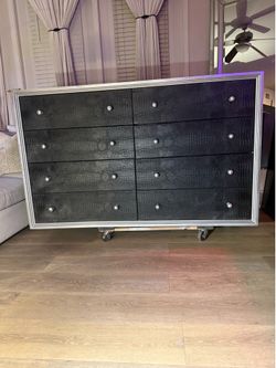 Luxury Black Alligator Print 8-Drawer Dresser | Silver Trim | Hollywood Regency Glam