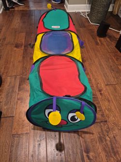 Playhut play tunnel