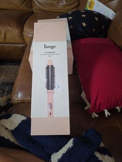 L'ange Glamwave Infrared Thermal Ionic Brush Blush