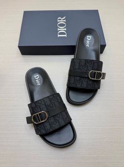 Dior Men’s Slide Sandals Black Gray Logo Buckle Strap Slip On