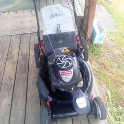 Craftsman Briggs & Stratton 675 Series Lawn Mower 22"