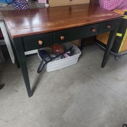 Table with 3 drawers 45X24X 30