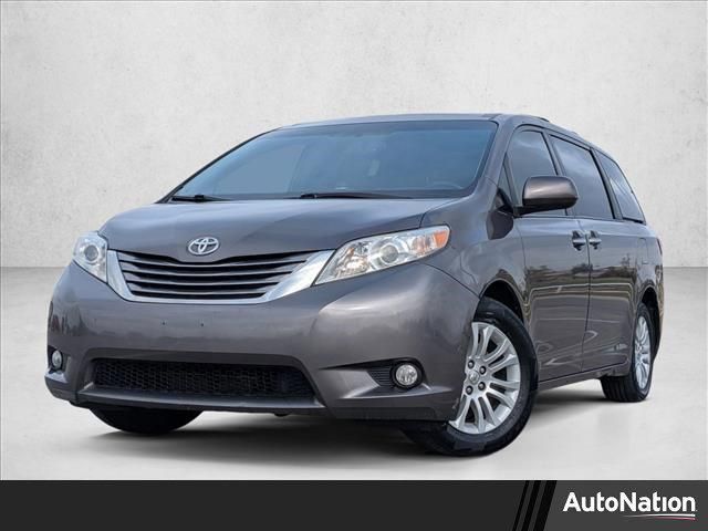 2015 Toyota Sienna