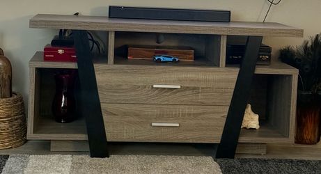 Modern tv stand