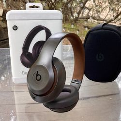 Beats Studio Pro Wireless Bluetooth Headphones Brown 