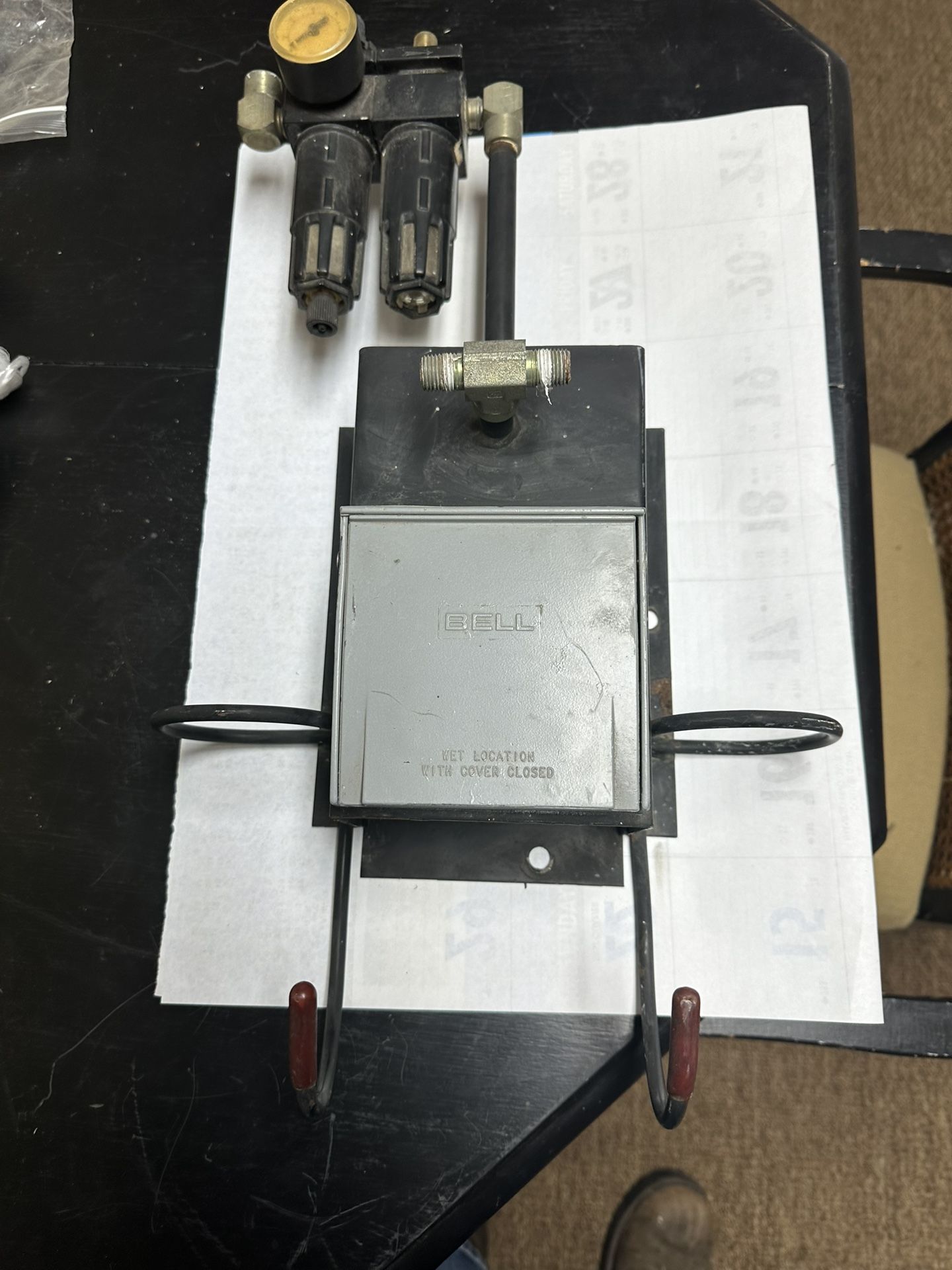 Hoist Utility Stations