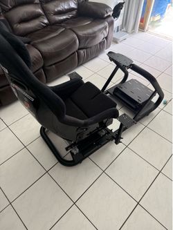 GT Omega Titan sim racing