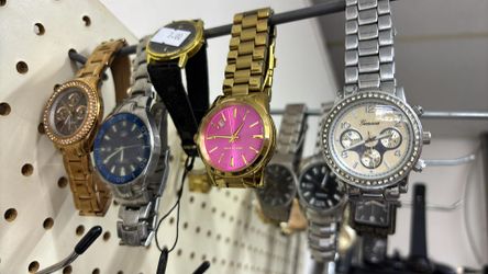 Watches (they all have different prices)