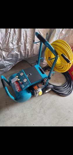 Makita Compressor