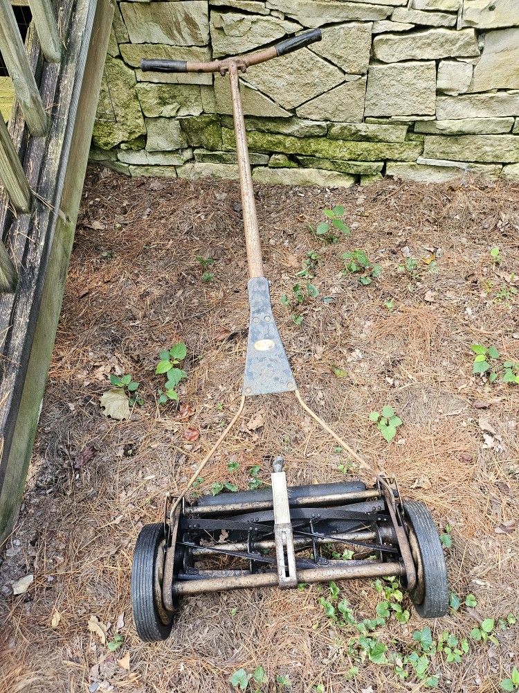 Vintage Scotts Reel Mower