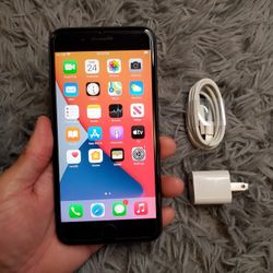 iPhone 8 Plus - UNLOCKED - Like New 