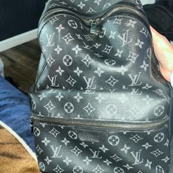 Louis Vuitton Discovery Backpack