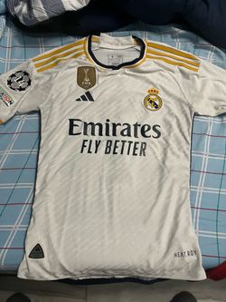 Real Madrid 23/24 small Jersey