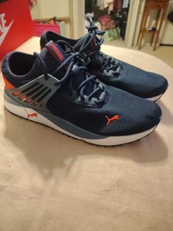 Puma pacer size 12