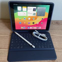 Apple iPad 7th Generation 128GB With Logitech Keyboard and Pencil