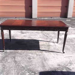 Hekman Antique Dining Table