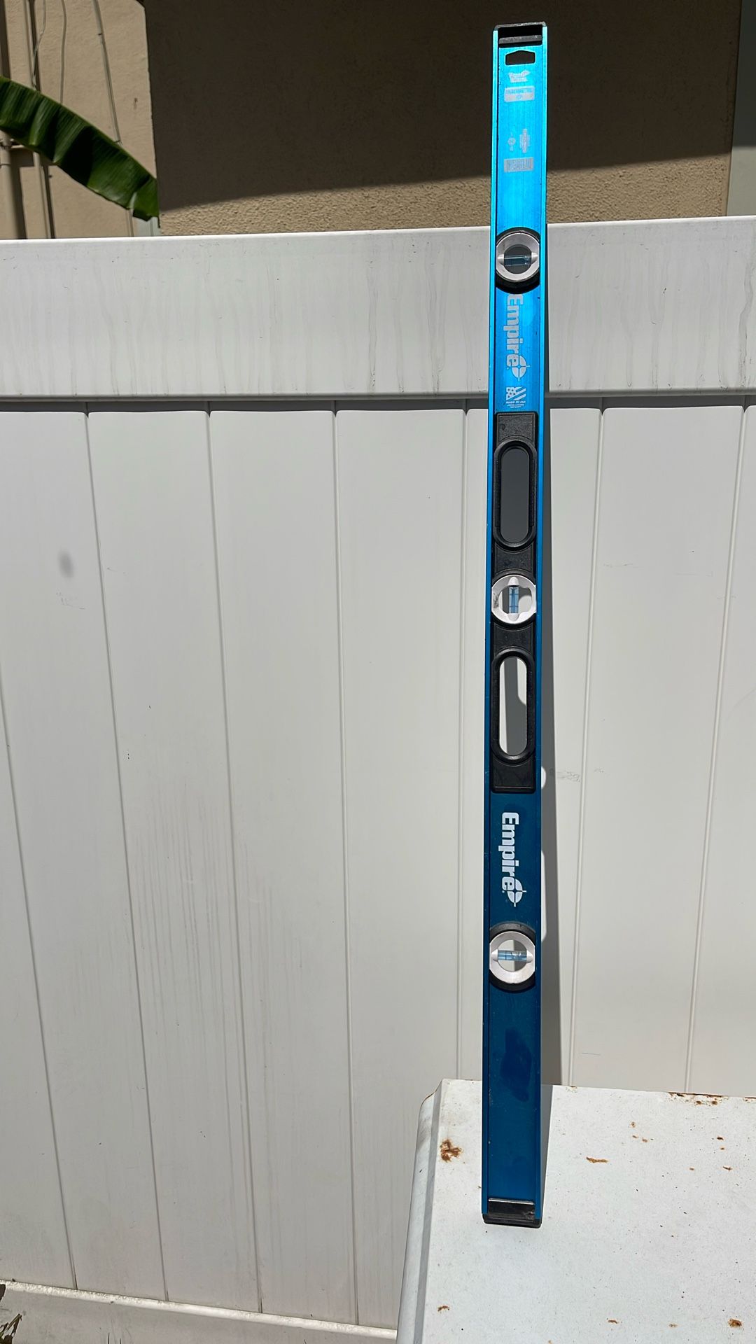 True Blue 48” Empire Magnetic Level