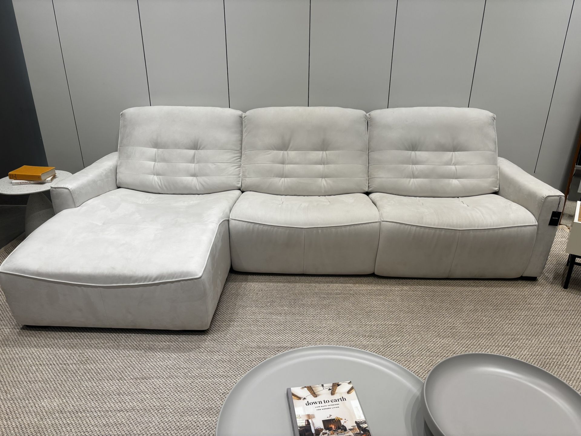 Intimo Recliner Sofa