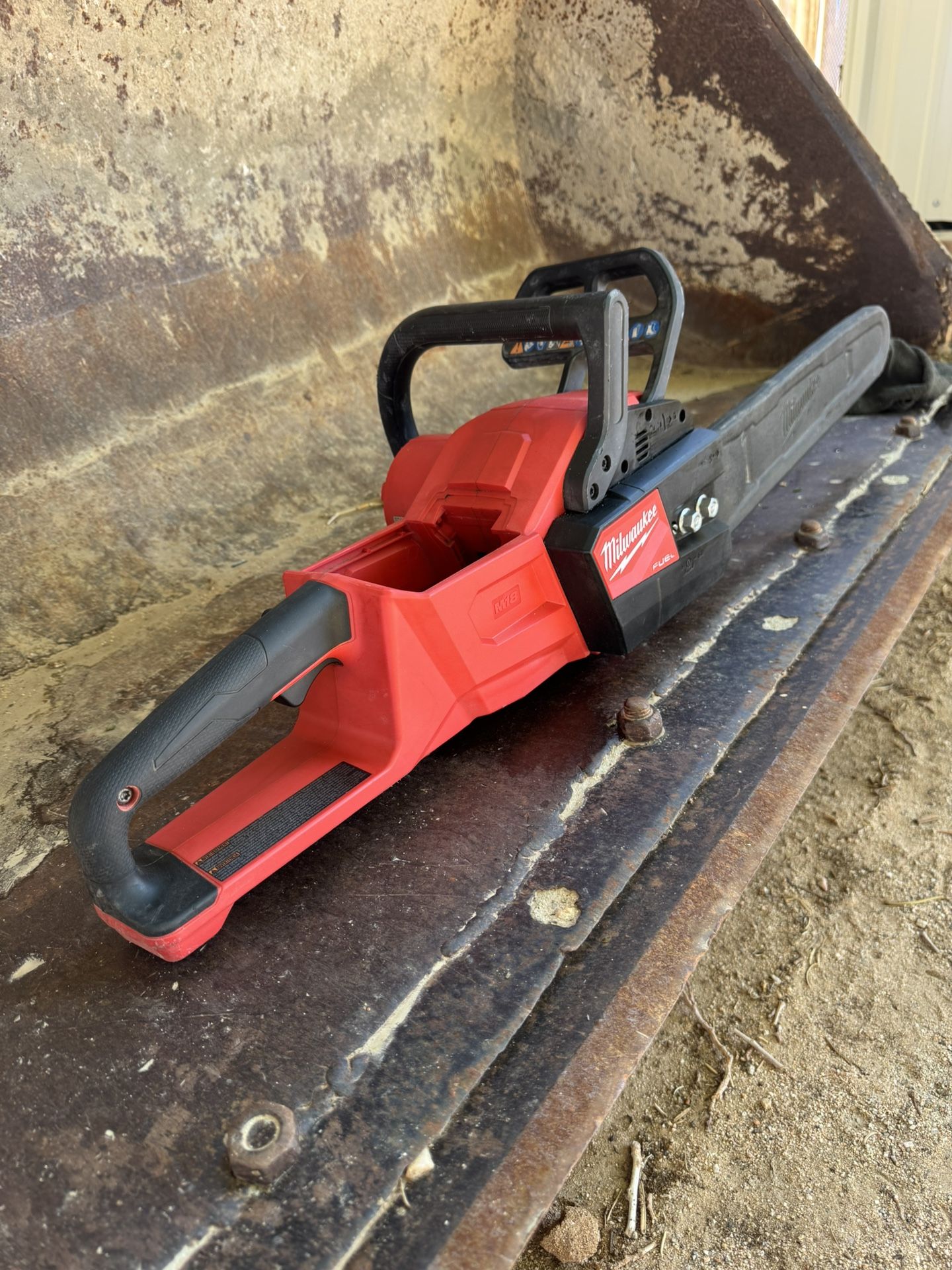 Milwaukee Chainsaw 16 Inch Tool Only $180 Hesperia
