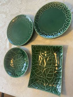 Green Leaf plates platter & bowl
