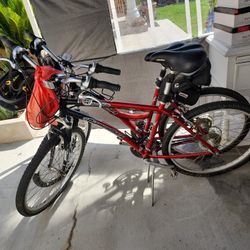 Like new 2  Diamond back Bikes