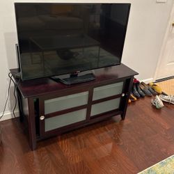LG 45” TV