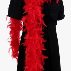 12 New Feather boas to wear and to decorate, wrap up gifts