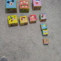 Mickey And Friends Counting Blocks 