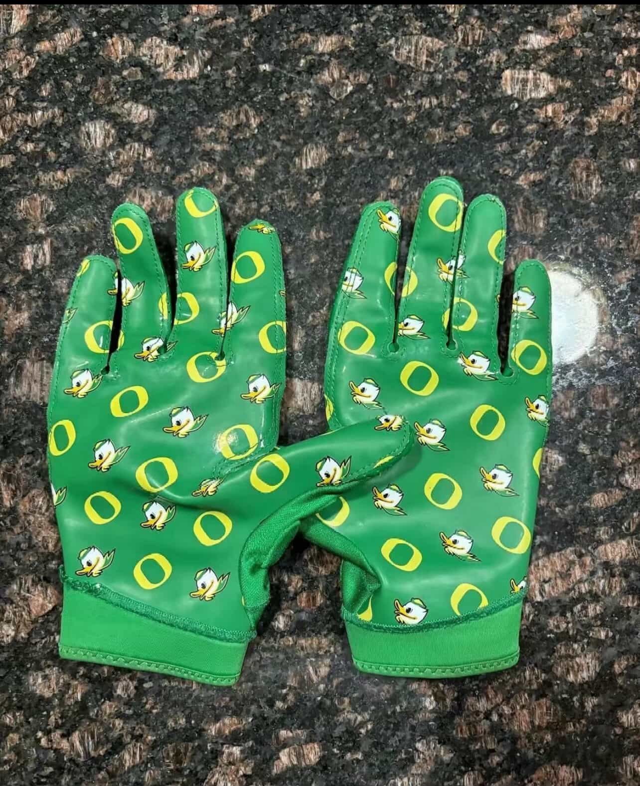 oregon ducks college gloves