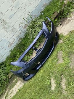 infiniti G37 Bumper