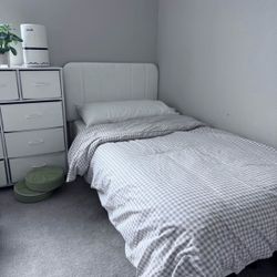 Twin Bed Frame & Mattress