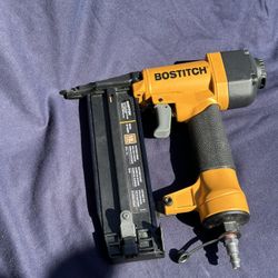 Bostitch SB-1850BN 18GA 5/8"-2" Pneumatic Brad Nail Gun *NO CASE*
