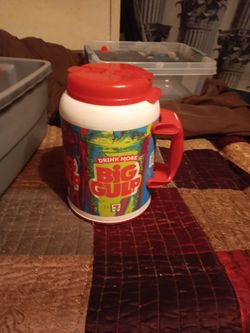 7-Eleven Big Gulp Foam Insulated Travel Mug, 100 Ounces, Red & White
