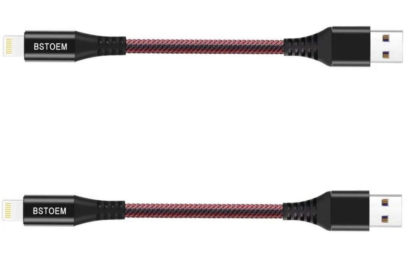 This 2-pack of 7-inch charging cables is perfect for iPhone users who need a short and durable cable for fast charging and data syncing. The braided d