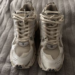 Balenciaga White Runners Size 11