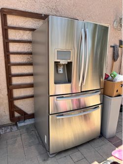 Samsung refrigerator for parts