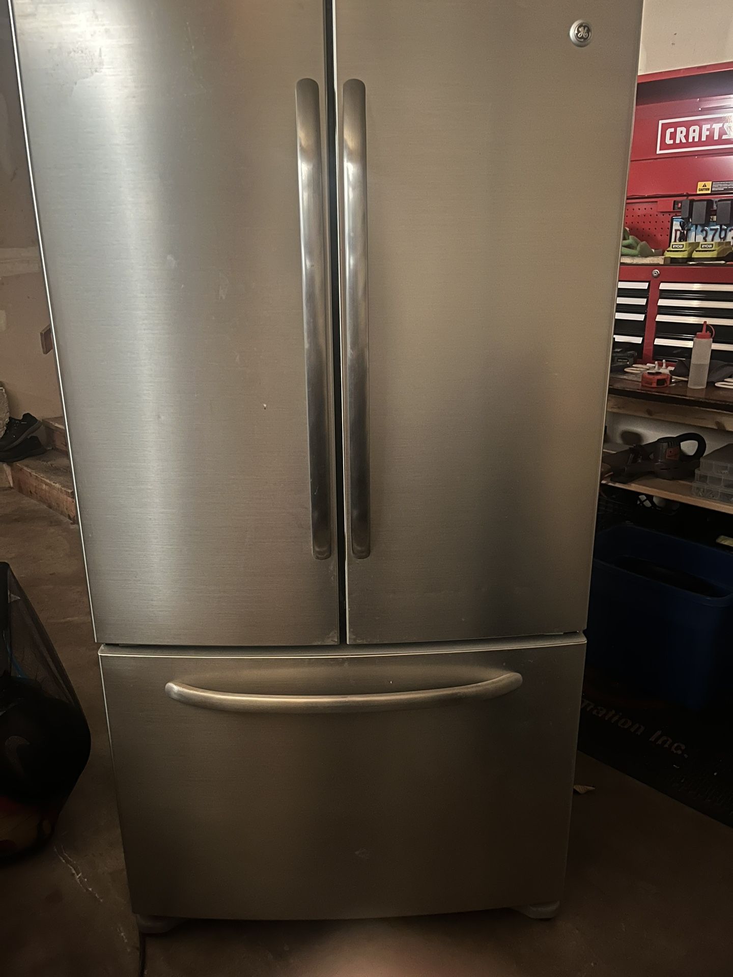 Refrigerator