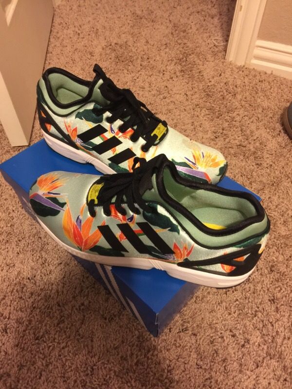 ADIDAS ZX FLUX NPS Brand new shoes 9 1/2