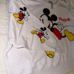 Linda, authentic Disney Store sweatshirt, white, size XL, brand new