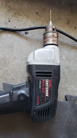CRAFTSMAN  1/3HP DRILL  1/2 DRILL REVERSIBLE  WITH CHUCK AND CORD 110W. THE DRILL WORKS GREAT AND IS STRONG. 