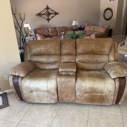 Brown Leather Loveseat With 2 Recliners And Matching Recliner 