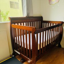Baby Crib And Mattress Plus Mattress Sheets 