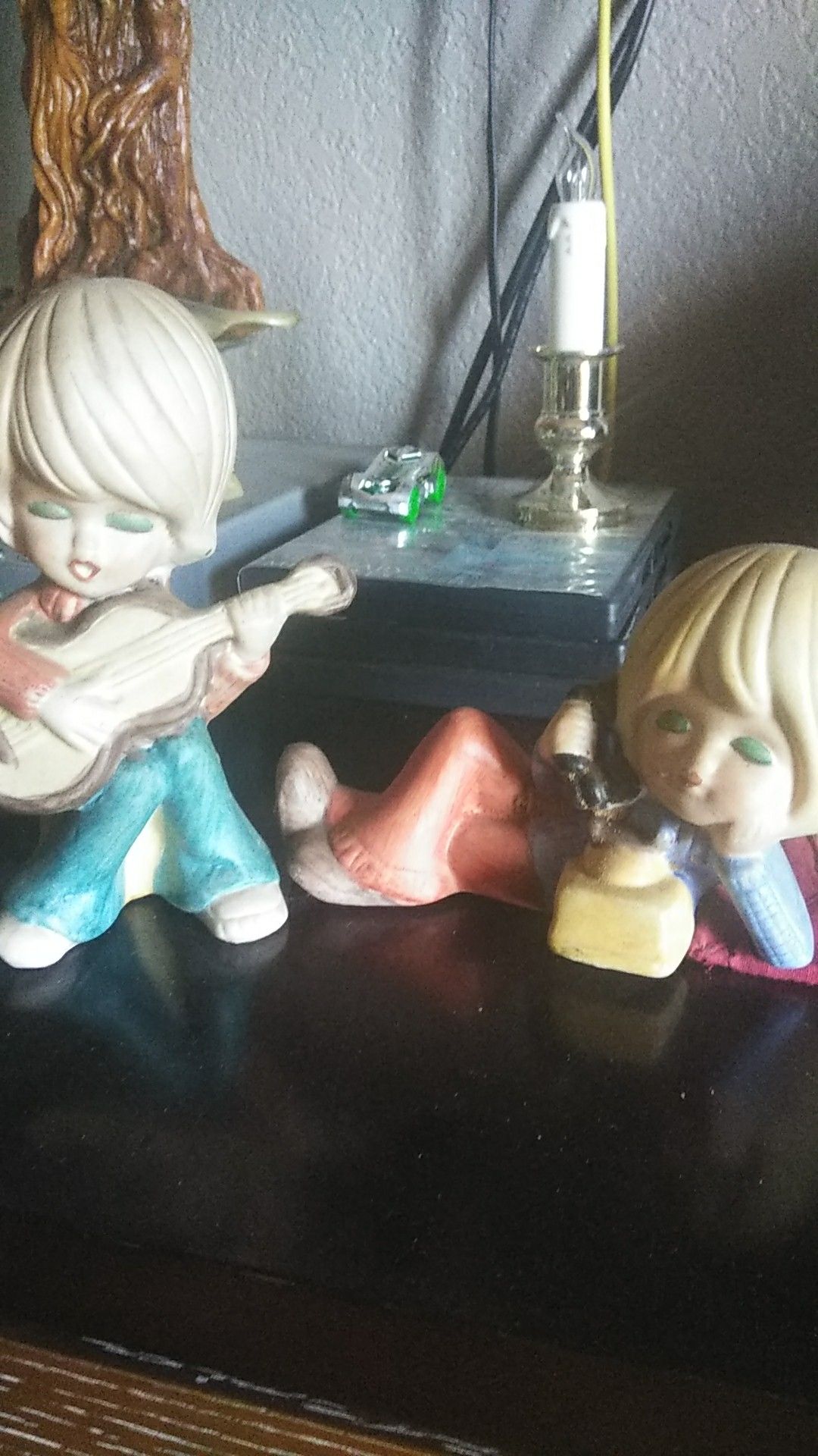 Porcelain set of cute girls